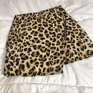 H&M leopard print skirt